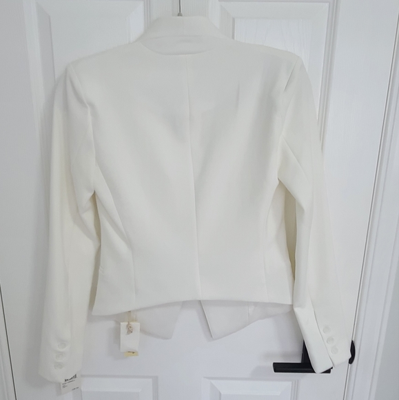BLANKNYC White Blazer - Picture 5 of 7
